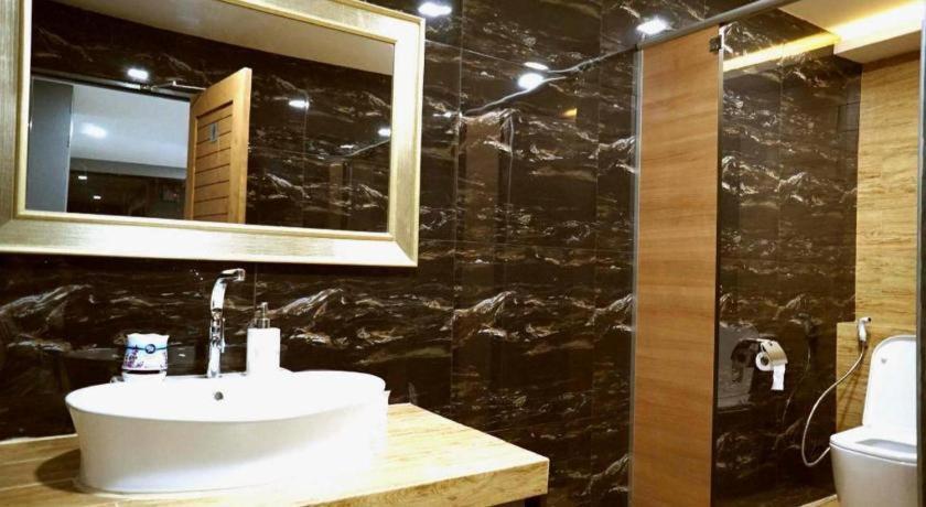 Prinn Hotel Rayong Exterior foto